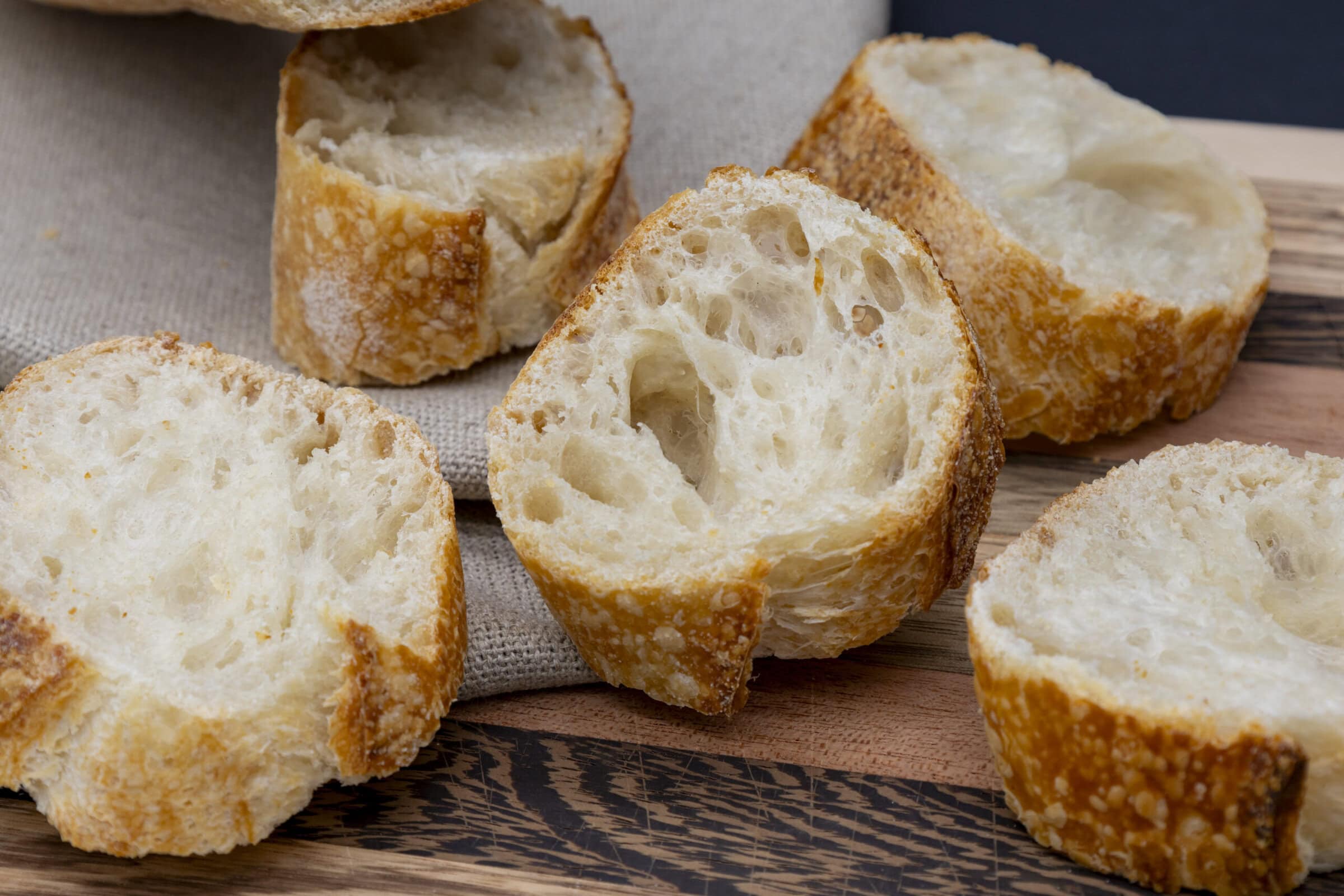 baguette slices